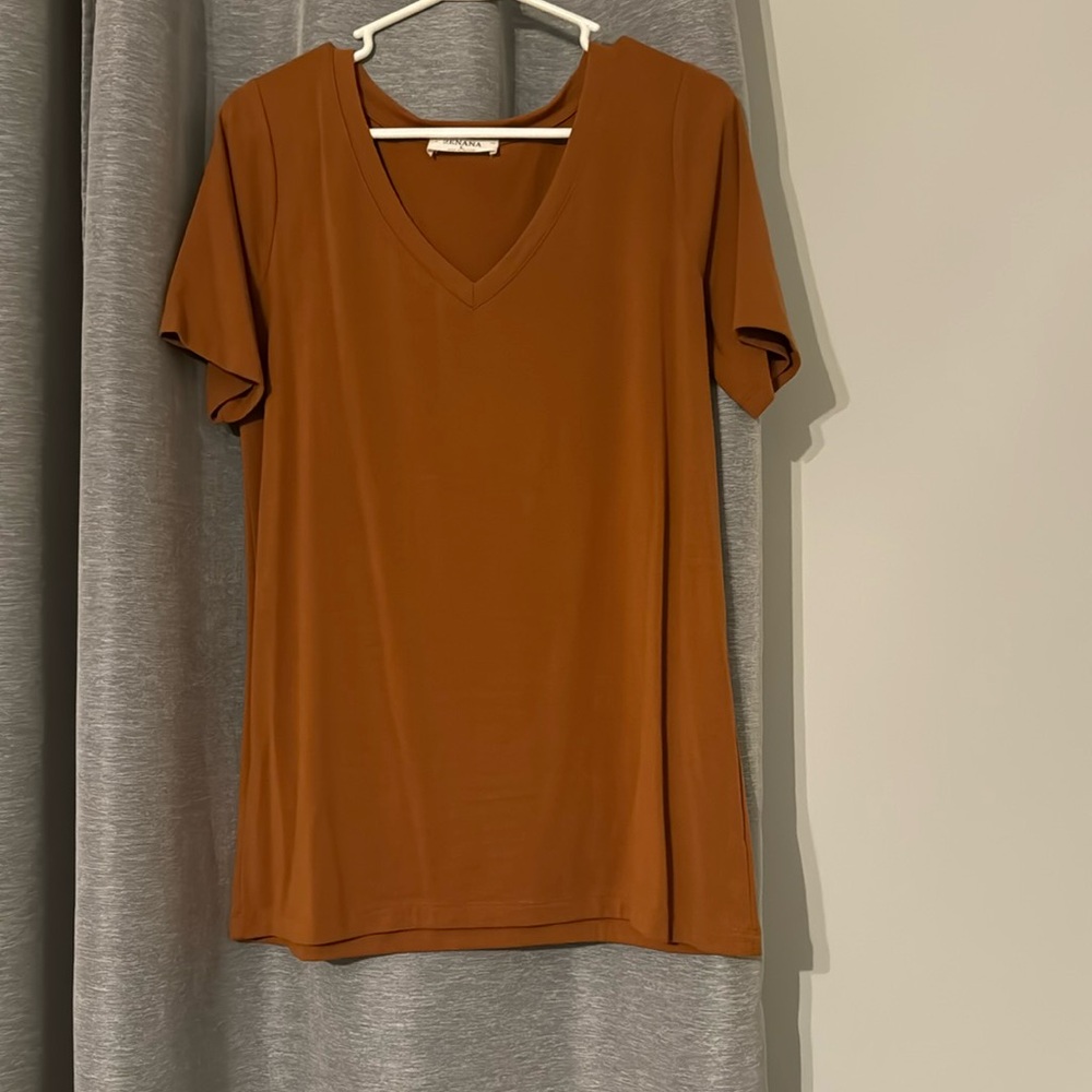 Women’s tee